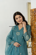 Embroidered Malmal Chanderi Kurti With Pant And Dupatta-ISKWSU05038901