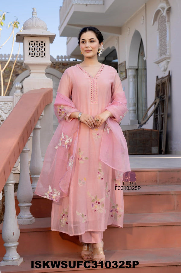 Embroidered Malmal Chanderi Kurti With Silk Pant And Organza Dupatta-ISKWSUFC310325P