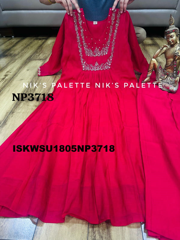 Embroidered Malmal Chanderi A-Line Kurti With Pant And Dupatta-ISKWSU1805NP3718
