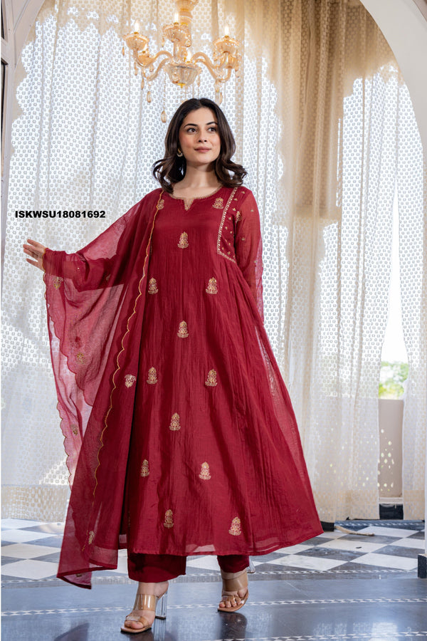 Embroidered Malmal Chanderi Flared Kurti With Pant And Dupatta-ISKWSU18081692
