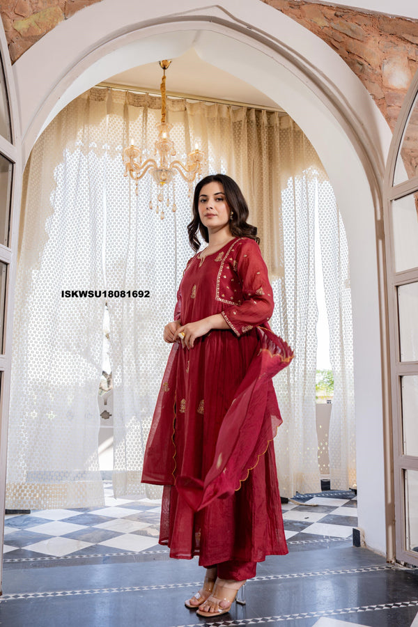 Embroidered Malmal Chanderi Flared Kurti With Pant And Dupatta-ISKWSU18081692