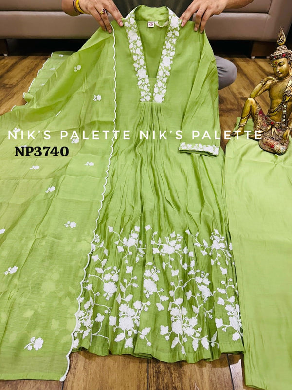 Embroidered Malmal Chanderi A-Line Kurti With Pant And Dupatta-ISKWSU0109NP3740