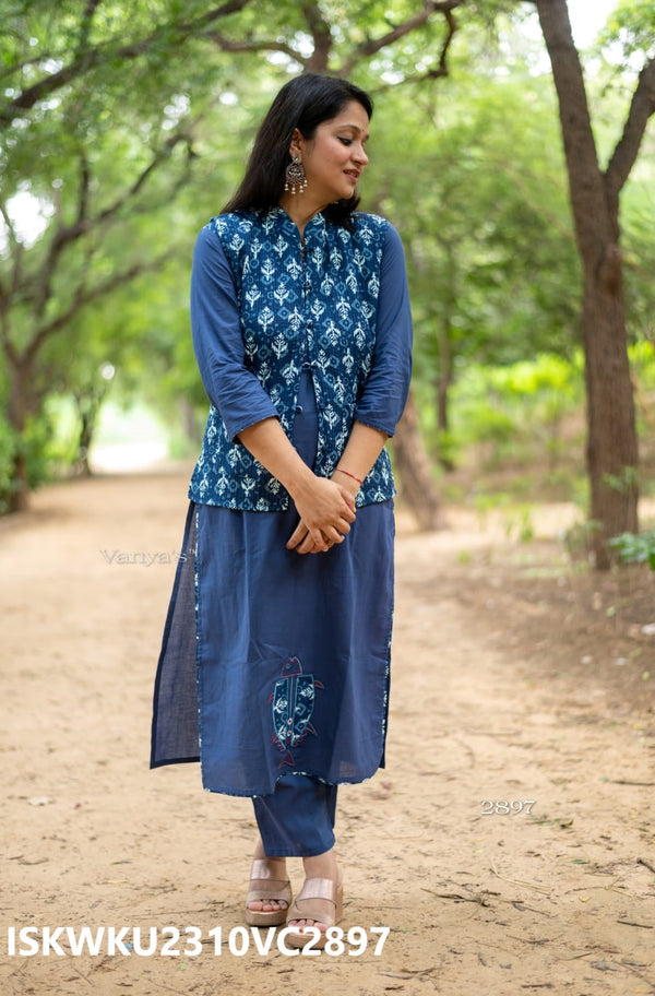 Hand Block Printed Cotton Kurti With Pant And Quilted Jacket-ISKWKU2310VC2897