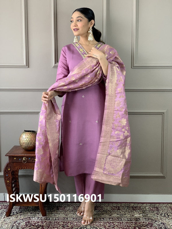 Embroidered Chanderi Kurti With Pant And Printed Jacquard Silk Dupatta-ISKWSU150116901