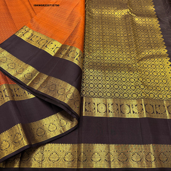 Kanchipuram Handloom Silk Saree With Contrast Blouse-ISKWSR220712790