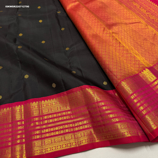 Kanchipuram Handloom Silk Saree With Contrast Blouse-ISKWSR220712790