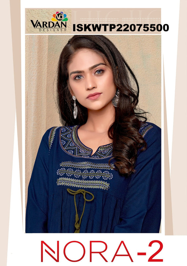 Embroidered Rayon Top-ISKWTP22075500