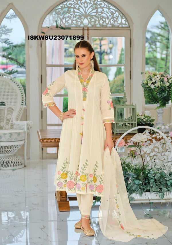 Embroidered Malmal Viscose Chanderi Kurti With Maslin Pant And Organza Dupatta-ISKWSU23071899