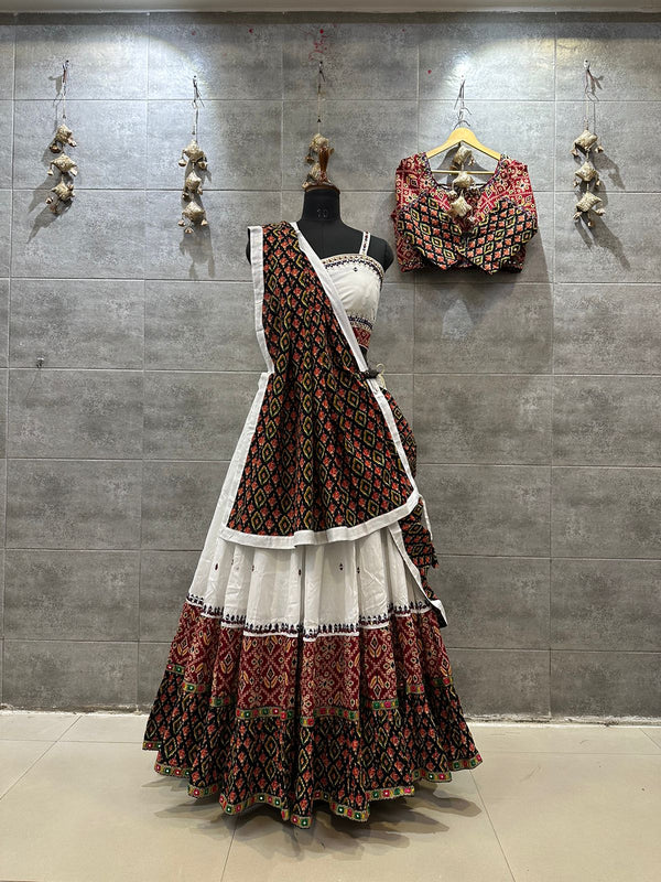 Printed Cotton Lehenga With Blouse And Dupatta-ISKWNAV14064583